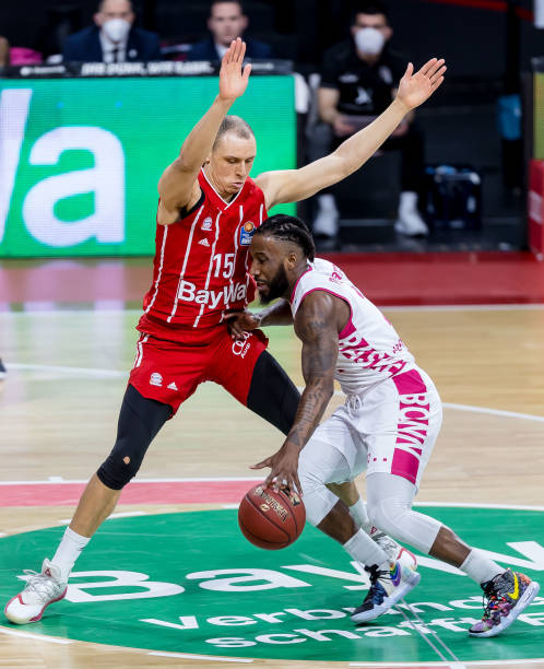 卫的防守强 卫的防守强