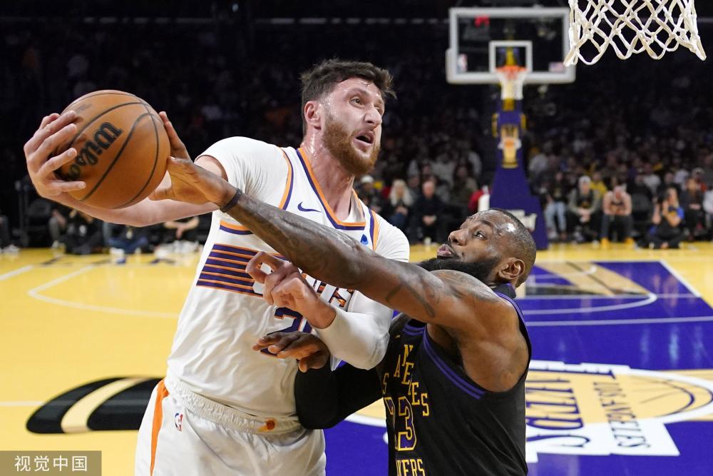 更是在崭新 更是在崭新