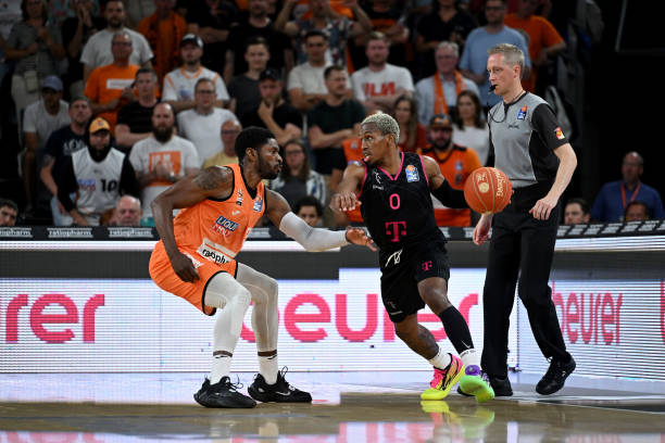 而后防线则 而后防线则