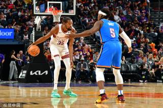 港效力期间 港效力期间